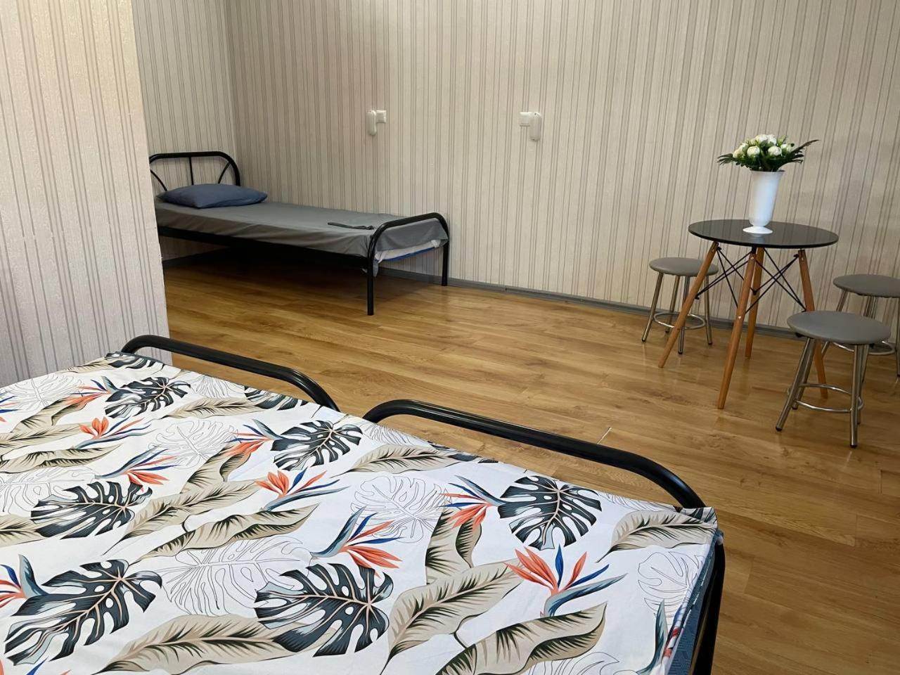 Vip Hostel Мукачево Экстерьер фото