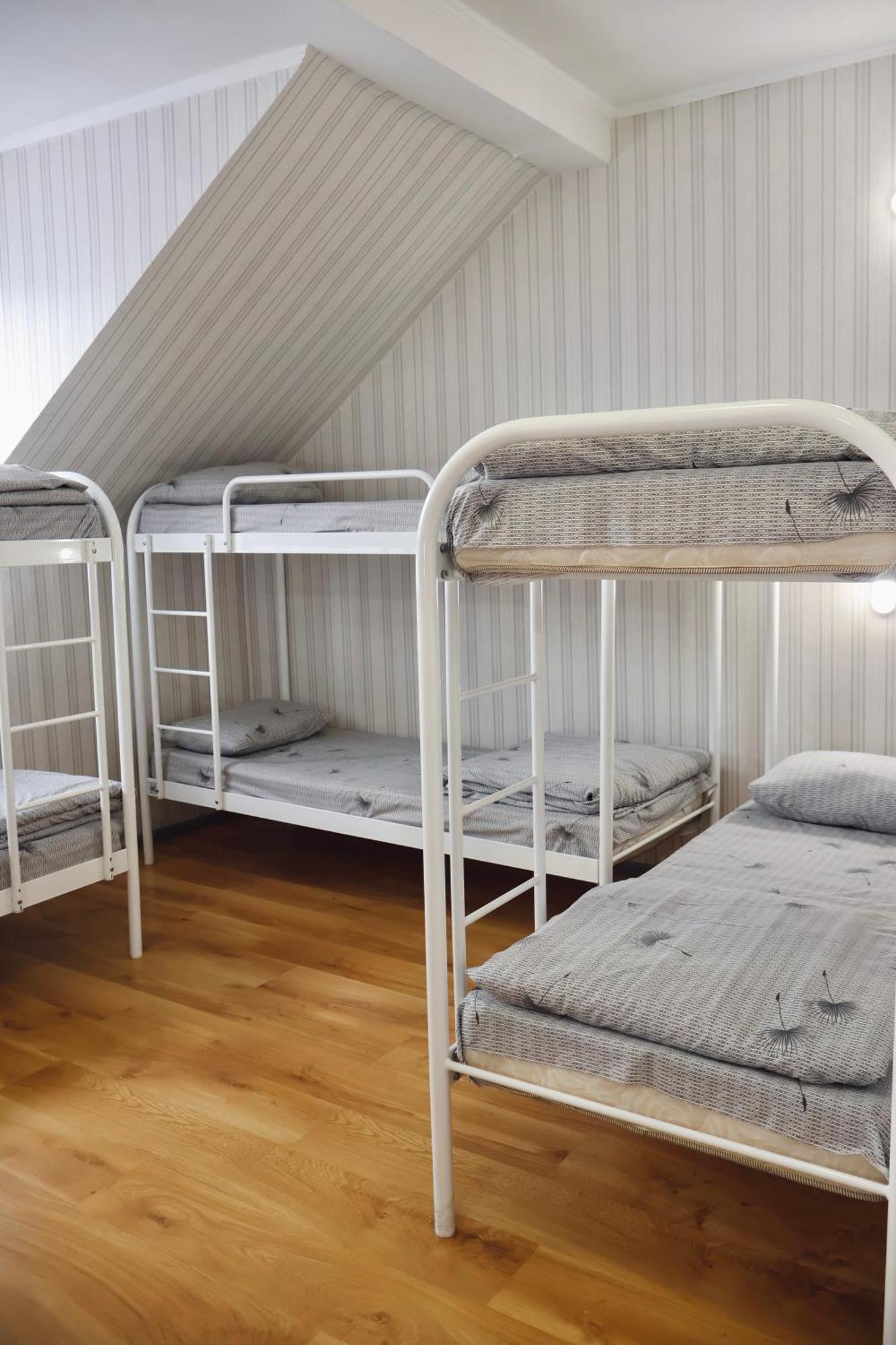 Vip Hostel Мукачево Экстерьер фото